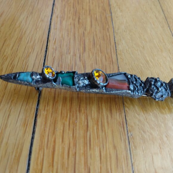 Vintage Dagger Brooch Scottish Sword Dirk Kilt Pin with Semi Precious Stones - Picture 9 of 14
